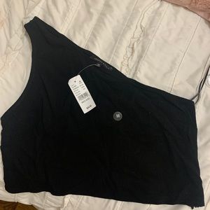 Pace in Kendall +Kylie One shoulder top black